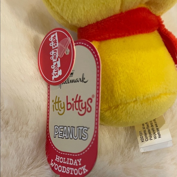 Hallmark 2018 Itty Bitty Toys for Tots Peanuts Collectibles - Picture 6 of 13